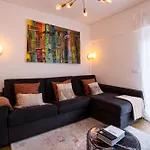Mhouse Lease Walk To And Center Апартаменты *